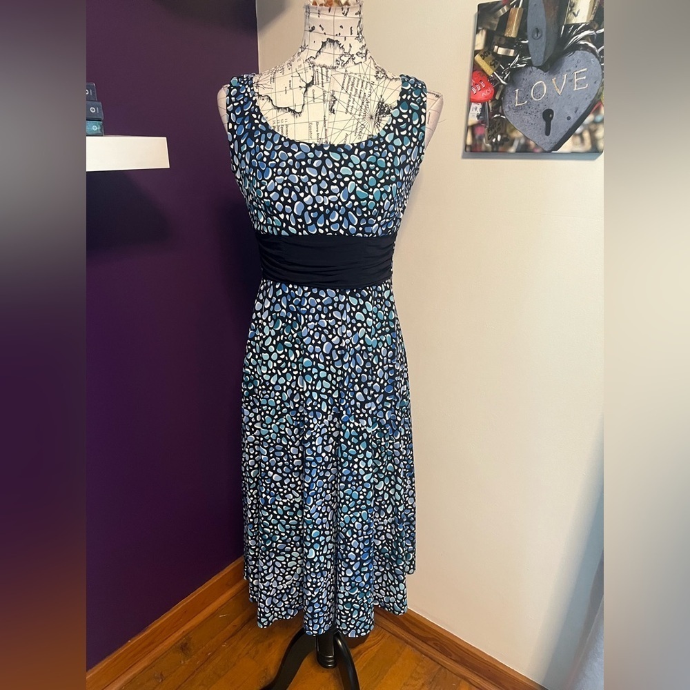 7 for $30 Perceptions Sleeveless Summer Dress